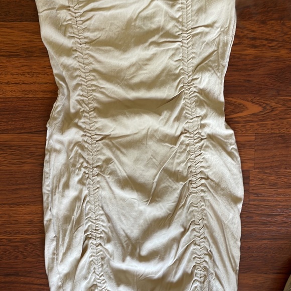 Mini "paper bag" dress - Picture 6 of 6